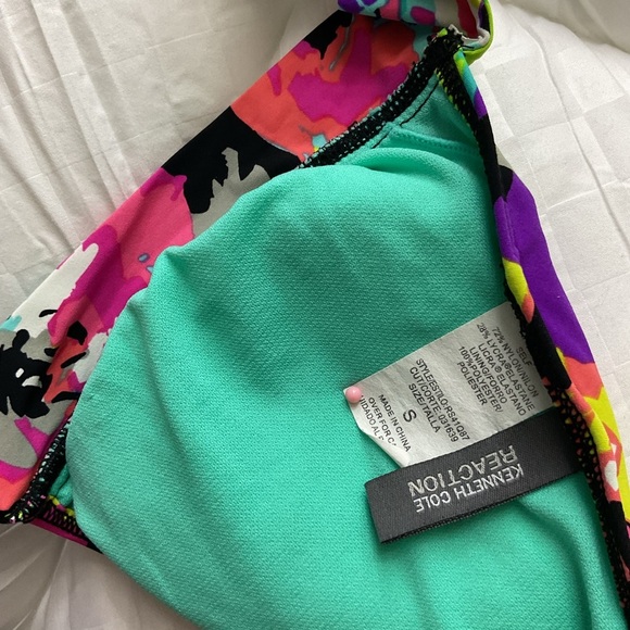 Kenneth Cole Multicolor Floral Bikini Top - Picture 2 of 8